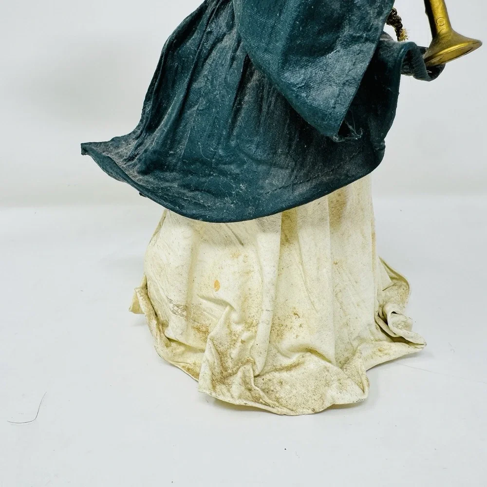 Vintage Clothtique Possible Dreams Angel Figurine 8